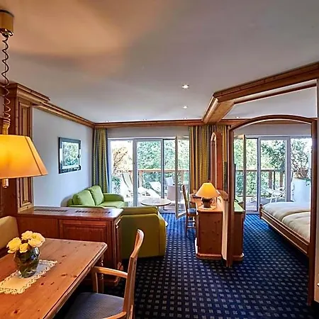 فندق Leweck 4*